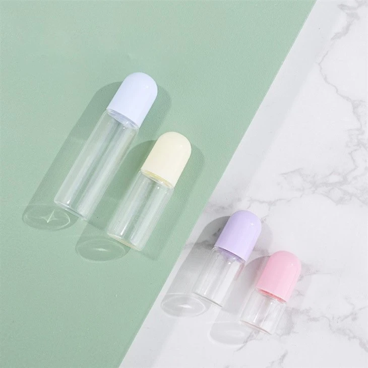 essential oils bottles